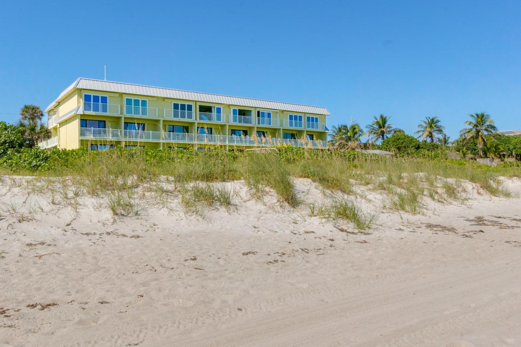 Tuckaway Shores Resort Melbourne Exterior photo